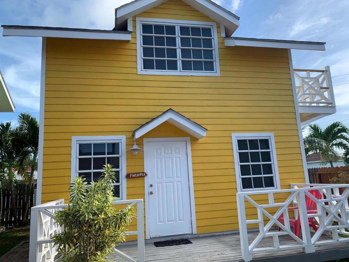 Bay Inn Estates Alice Town  Extérieur photo