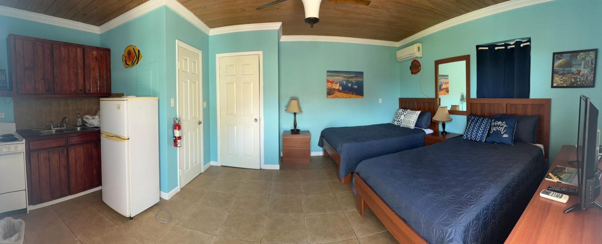 Bay Inn Estates Alice Town  Chambre photo